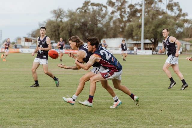 Pearce boots nine against Navies