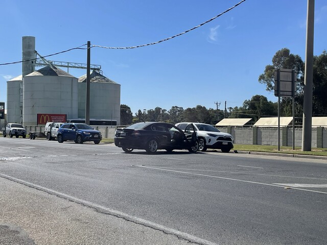 Three-car collision shocks workers